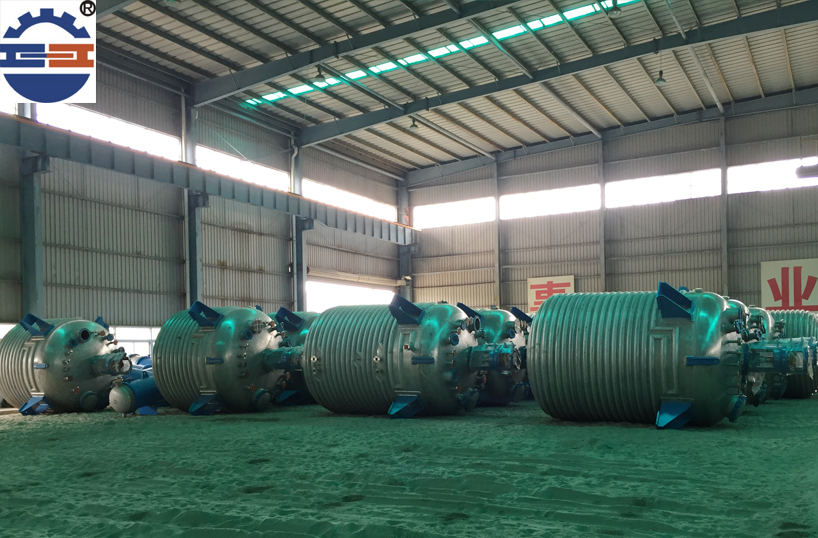 不銹鋼反應(yīng)釜成套設(shè)備 不銹鋼反應(yīng)釜成套設(shè)備