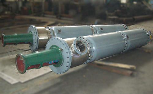 新型刮板式薄膜蒸發(fā)器 新型刮板式薄膜蒸發(fā)器